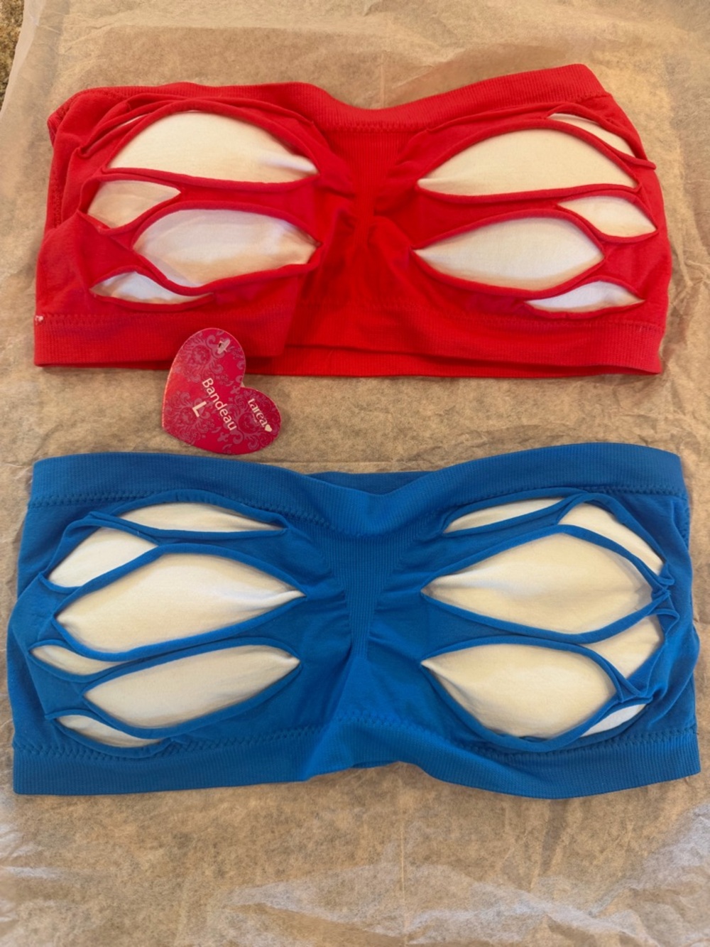 NWT Size-lg Tarea Seamless Cutout Bandeau Bra - Red and Blue W/removable pads